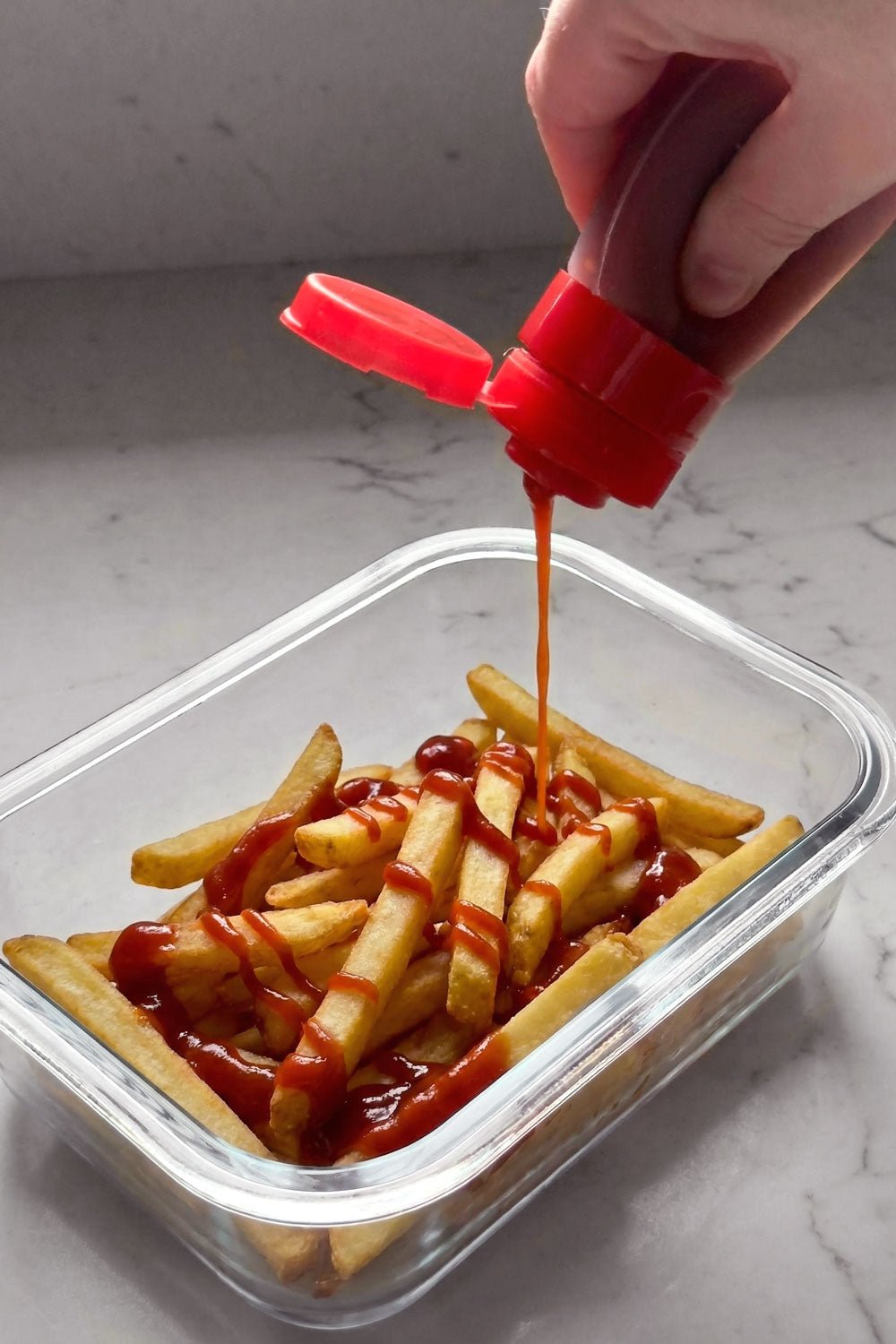 Detalle Dispensador De Salsas Y Aliños Rojo Cristina Oria 