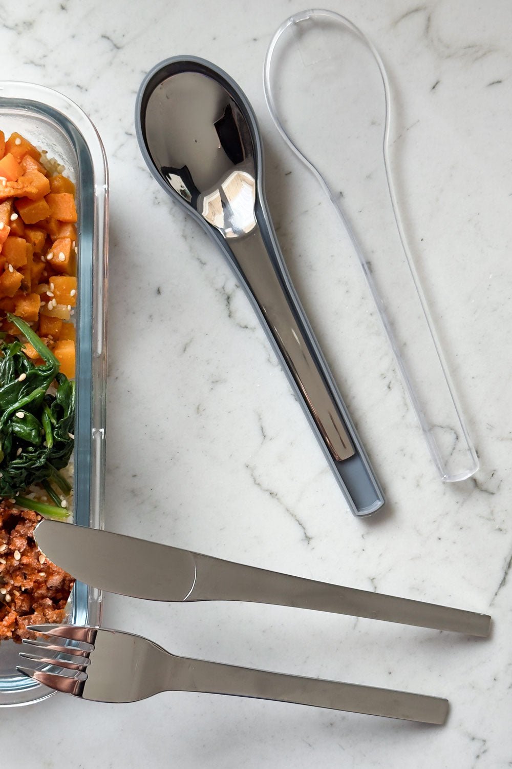 Juego De Cubiertos Para Llevar Gris Cristina Oria 