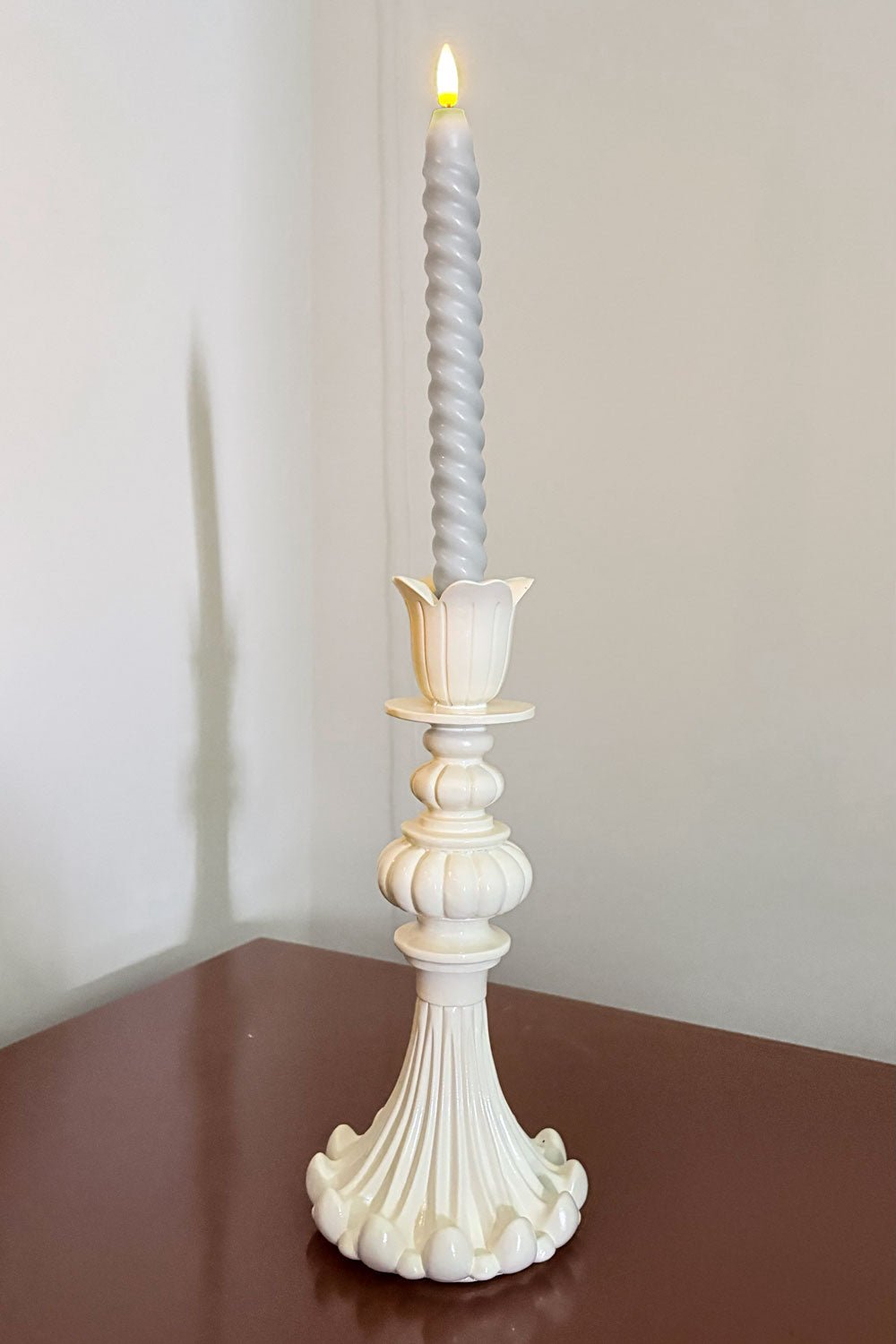 Candelabro Medici De Resina Efecto Marfil Crudo Grande Cristina Oria