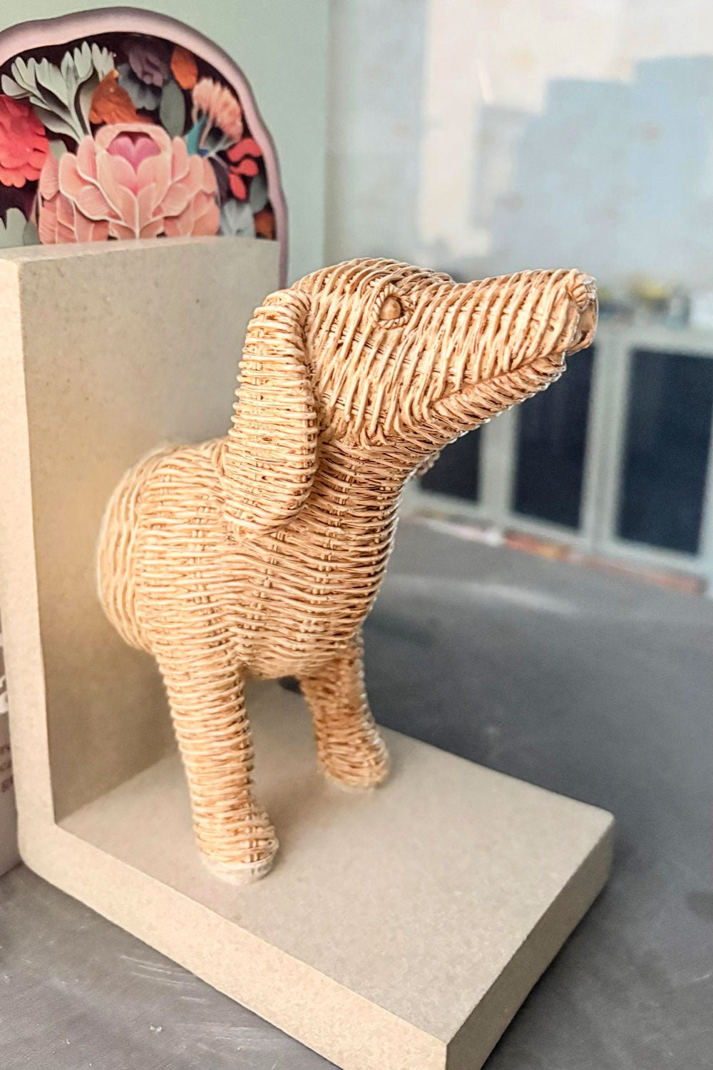 Detalles Soporte Para Libros Con Diseño Perro Salchicha Cristina Oria