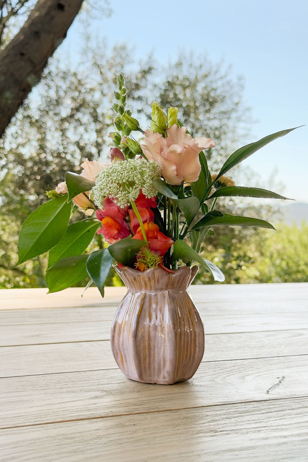 Jarrón De Gres Diseño Bulbo Flor Rosa Cristina Oria