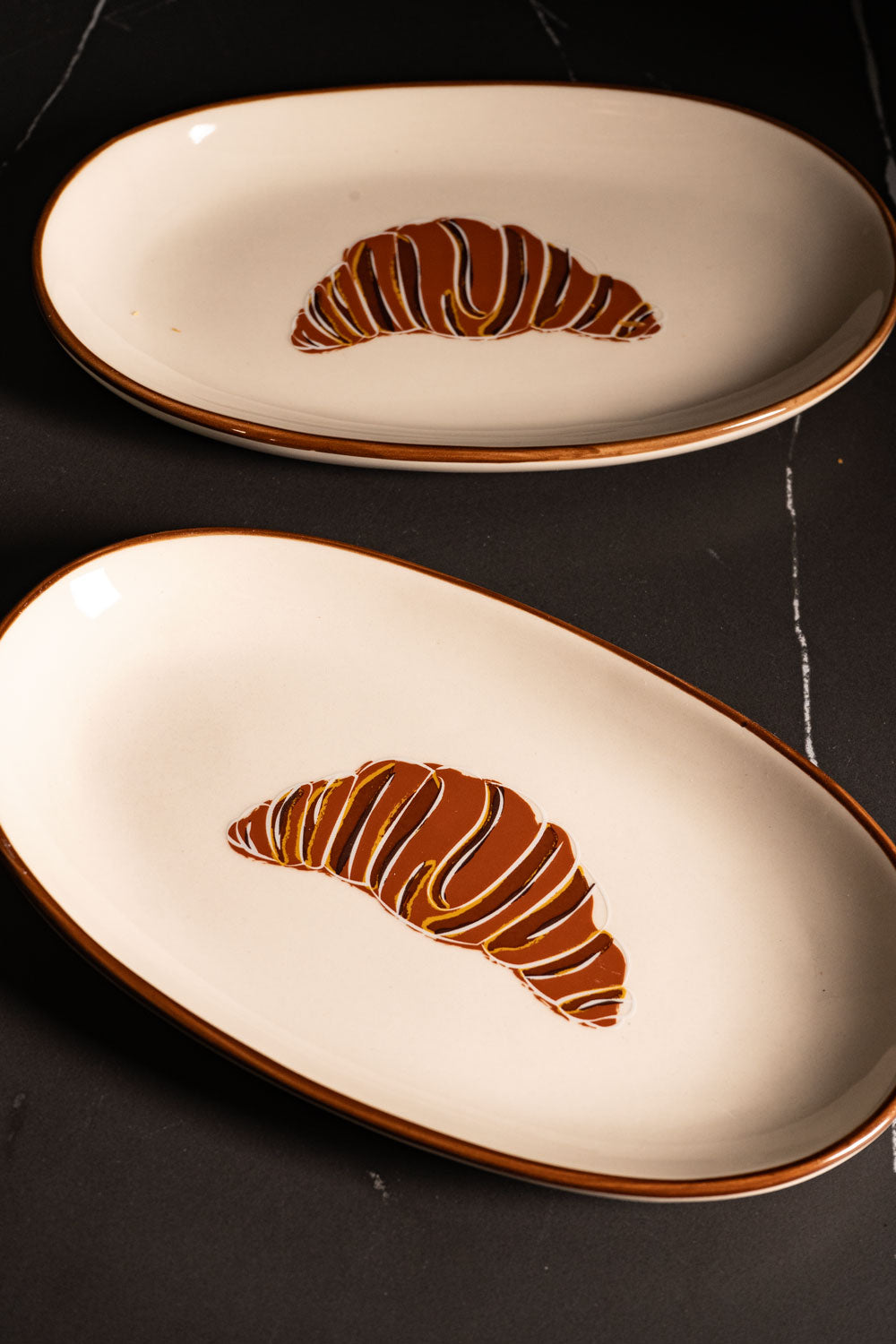Detalles Bandeja Alargada Diseño Croissant Cristina Oria