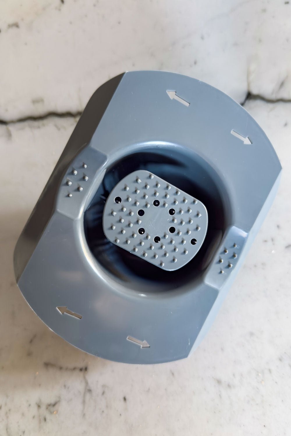 Detalle Cuatro Rallador Mandolina Cristina Oria 