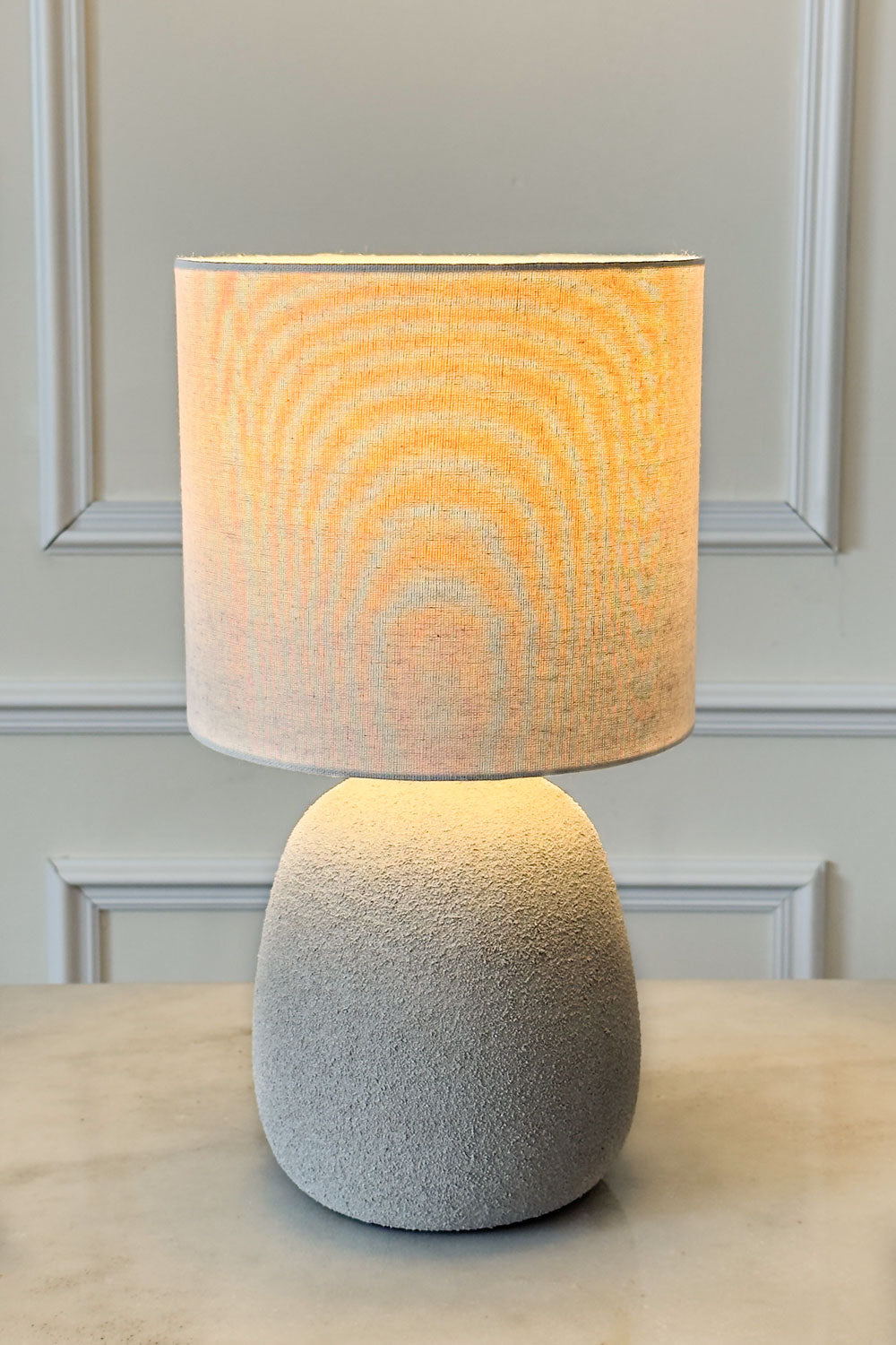 Lámpara De Mesa De Cerámica Con Pantalla De Lino