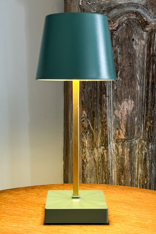 Lámpara Led Táctil Verde Cristina Oria 