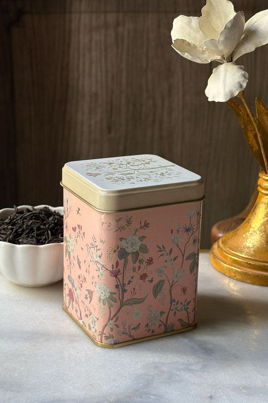 Té Negro Ceylán En Bote Metálico Diseño Flores Rosa Cristina Oria 