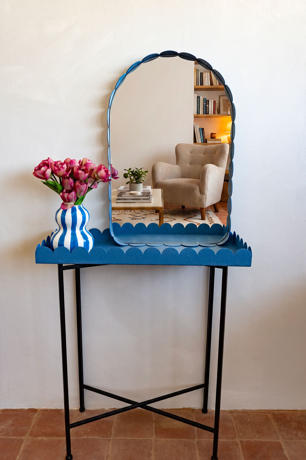 Espejo Mesa Auxiliar De Metal Diseño Flor Cristina Oria