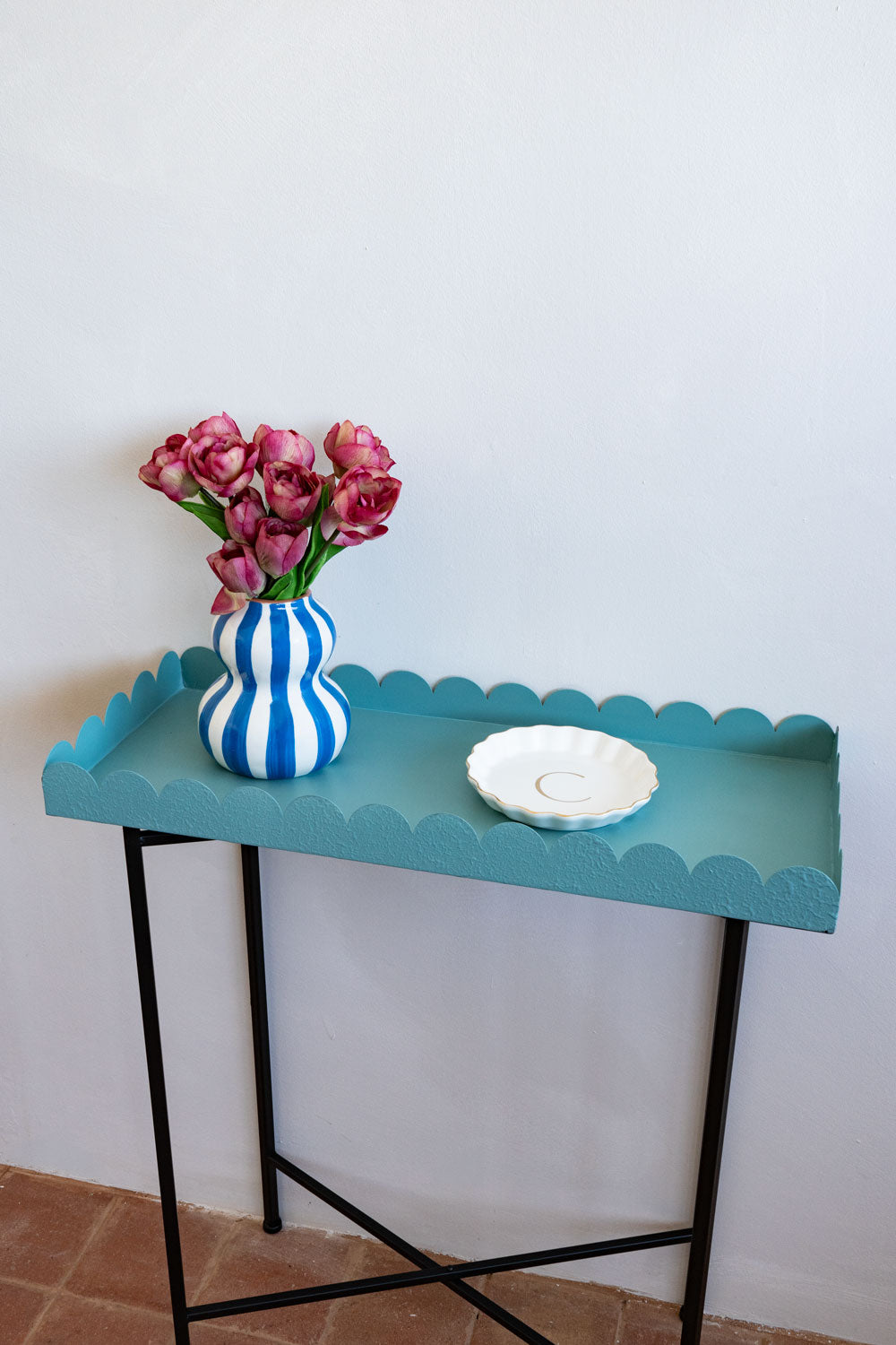 Turquesa Mesa Auxiliar De Metal Diseño Flor Cristina Oria
