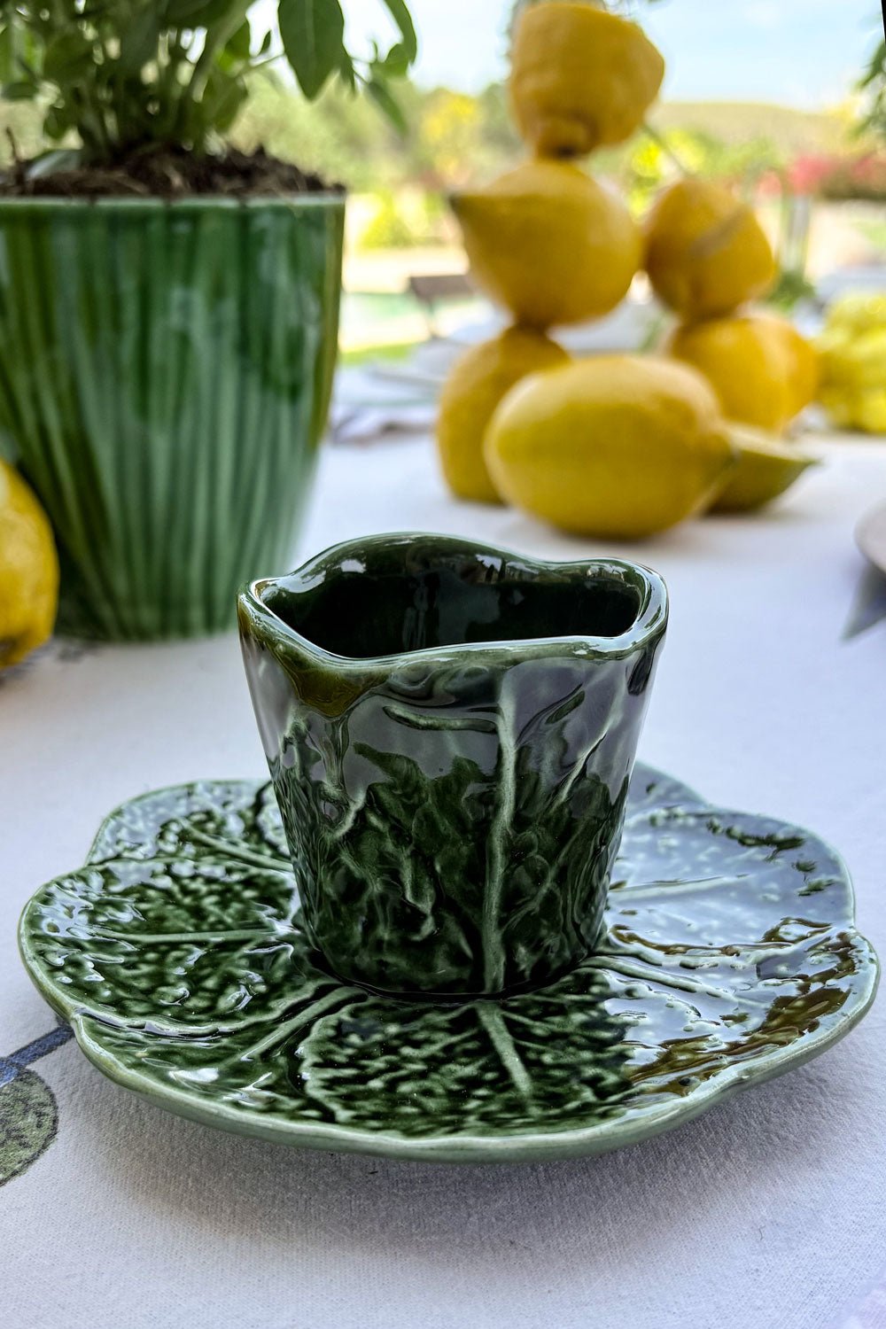 Taza Espresso Con Plato Diseño Hoja De Col Cristina Oria