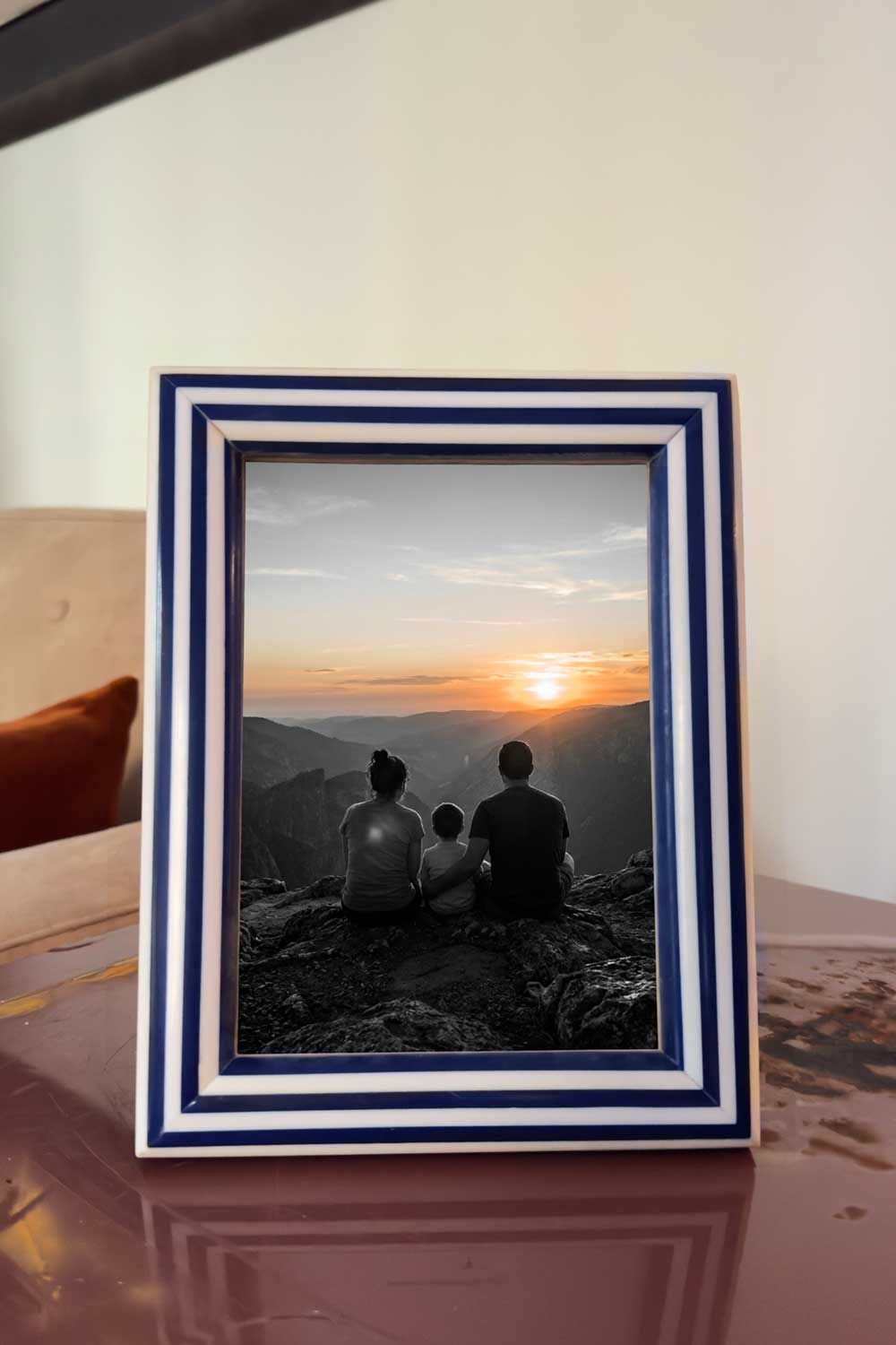 Marco De Fotos De Resina Con Diseño De Rayas Blancas Y Azules