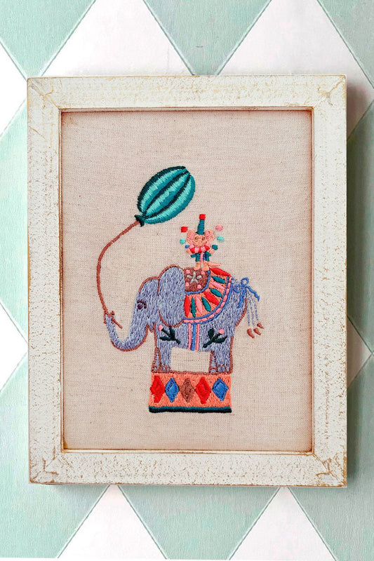 Peinture pour enfants Éléphant jongleur