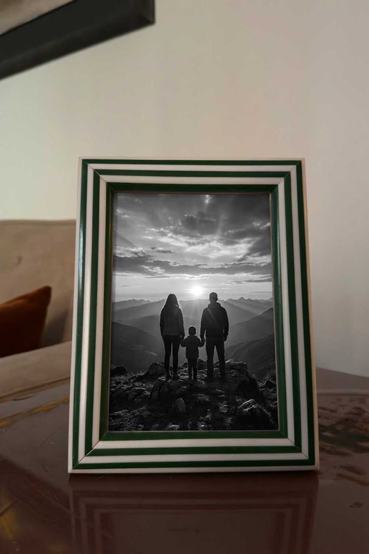 Marco De Fotos De Resina Con Diseño De Rayas Blancas Y Verdes