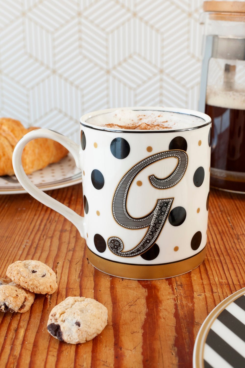 Saco de caneca com iniciais e biscoitos sem glúten especial professores