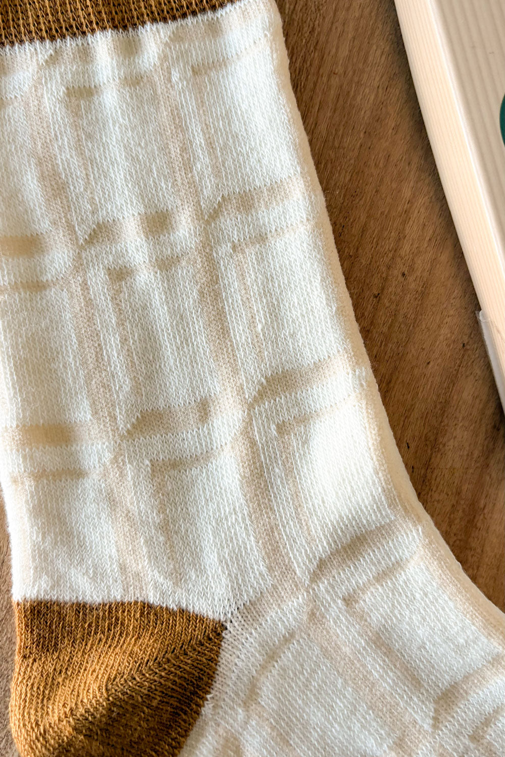 Detalle Textura Calcetines Diseño Tableta De Chocolate Cristina Oria 