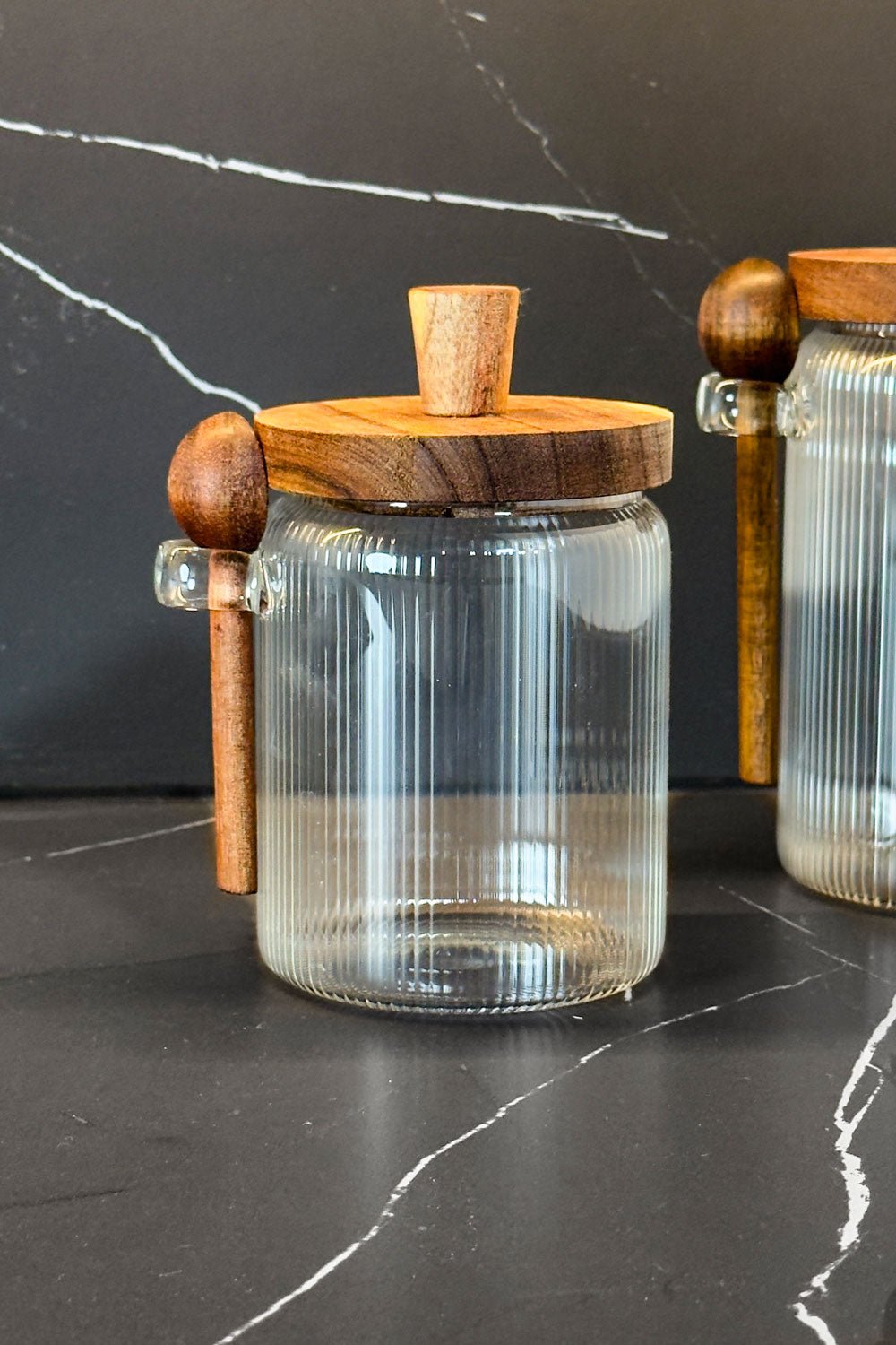 Vacío Tarro De Cristal Con Cuchara De Madera Cristina Oria