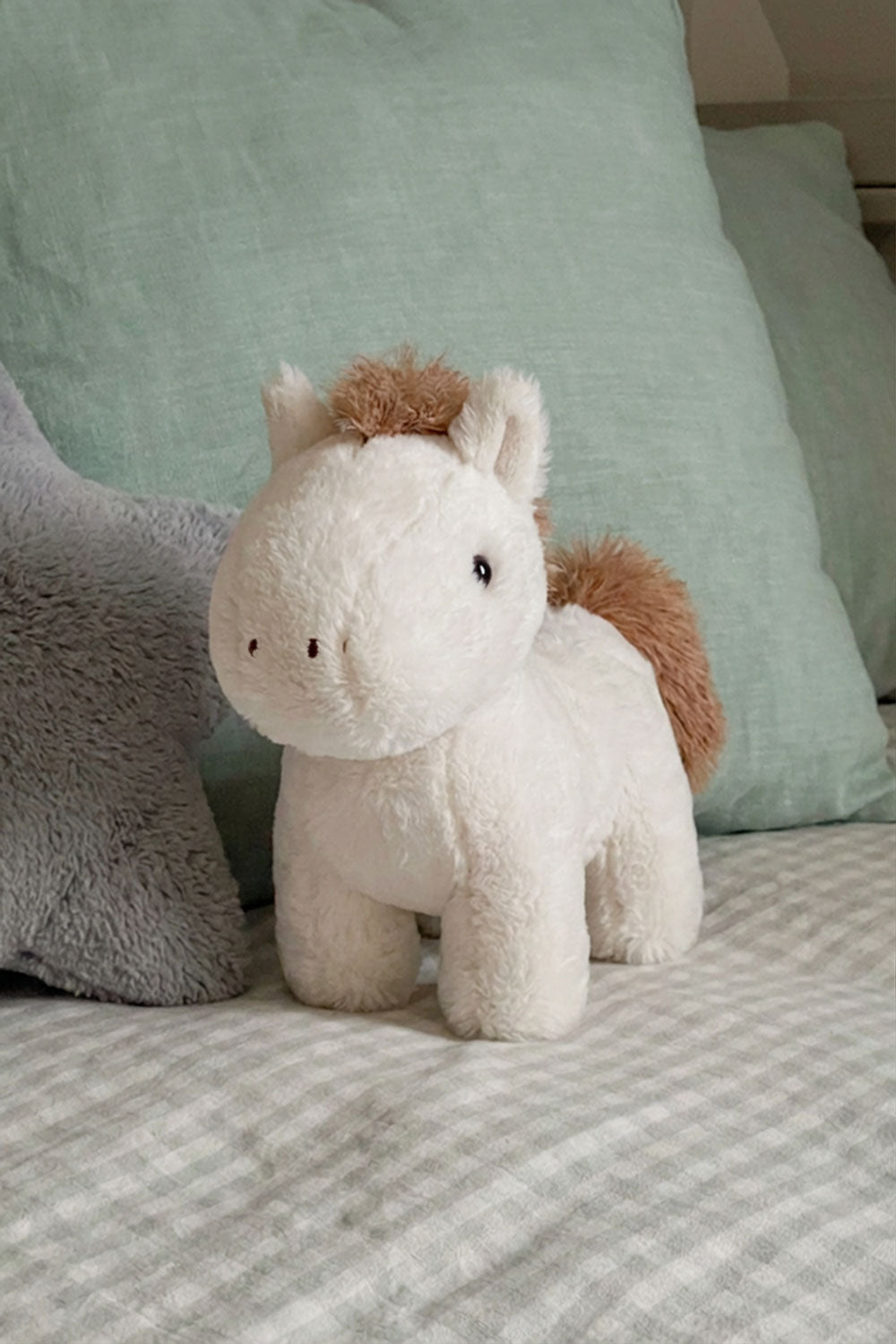 Detalle Peluche Caballo Blanco Cristina Oria 