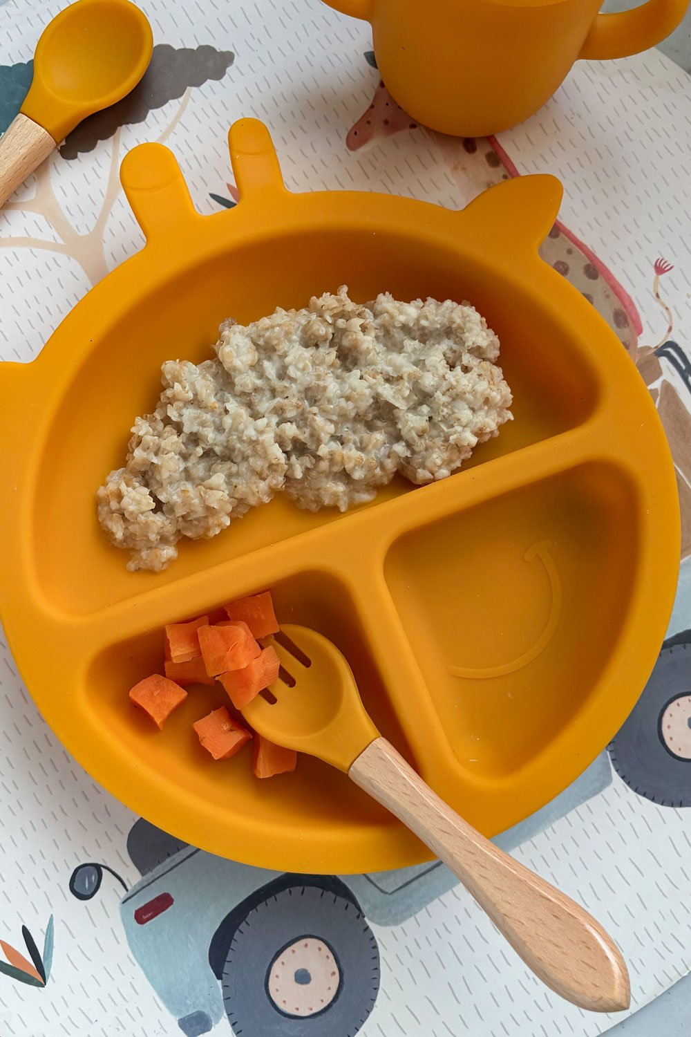 Plato De Silicona Diseño Jirafa Cristina Oria 