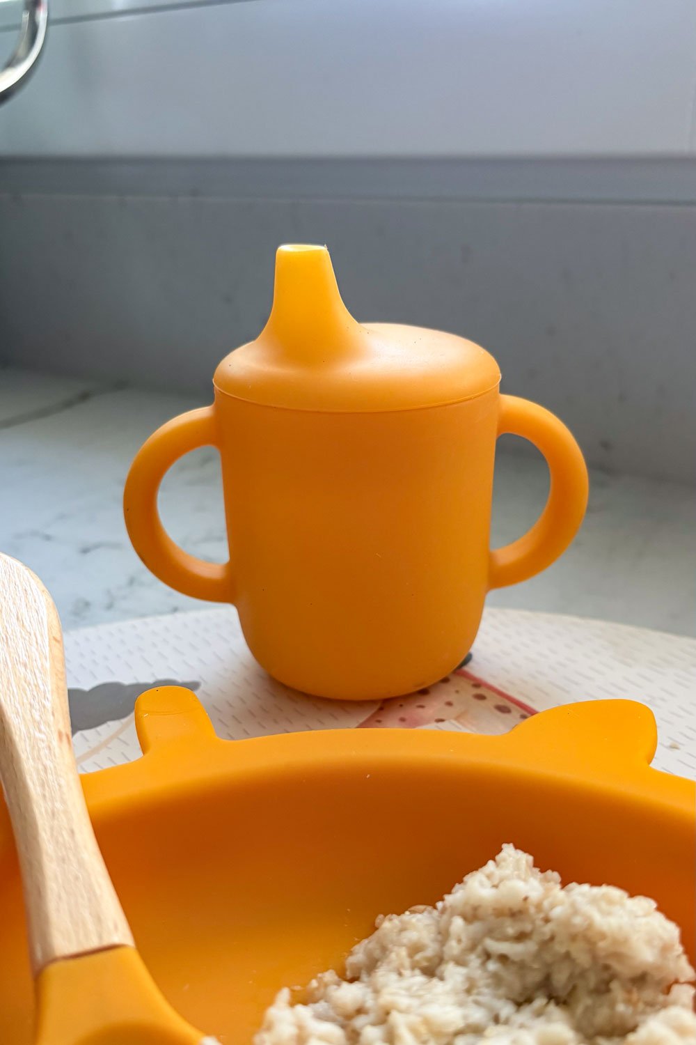 Vaso Aprendiz De Silicona Mostaza Cristina Oria 