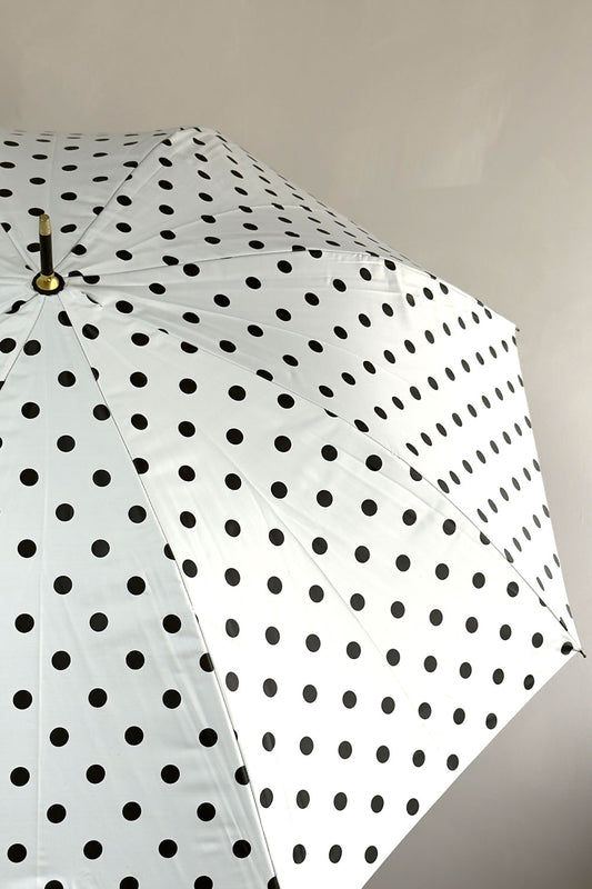 Paraguas Blanco Con Lunares Negros