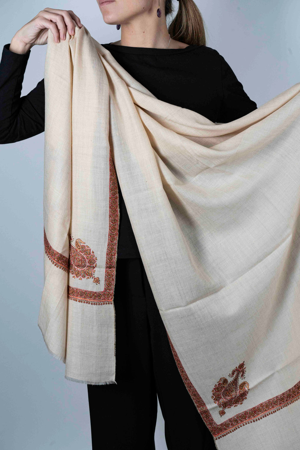 Pashmina Lisa Con Bordado