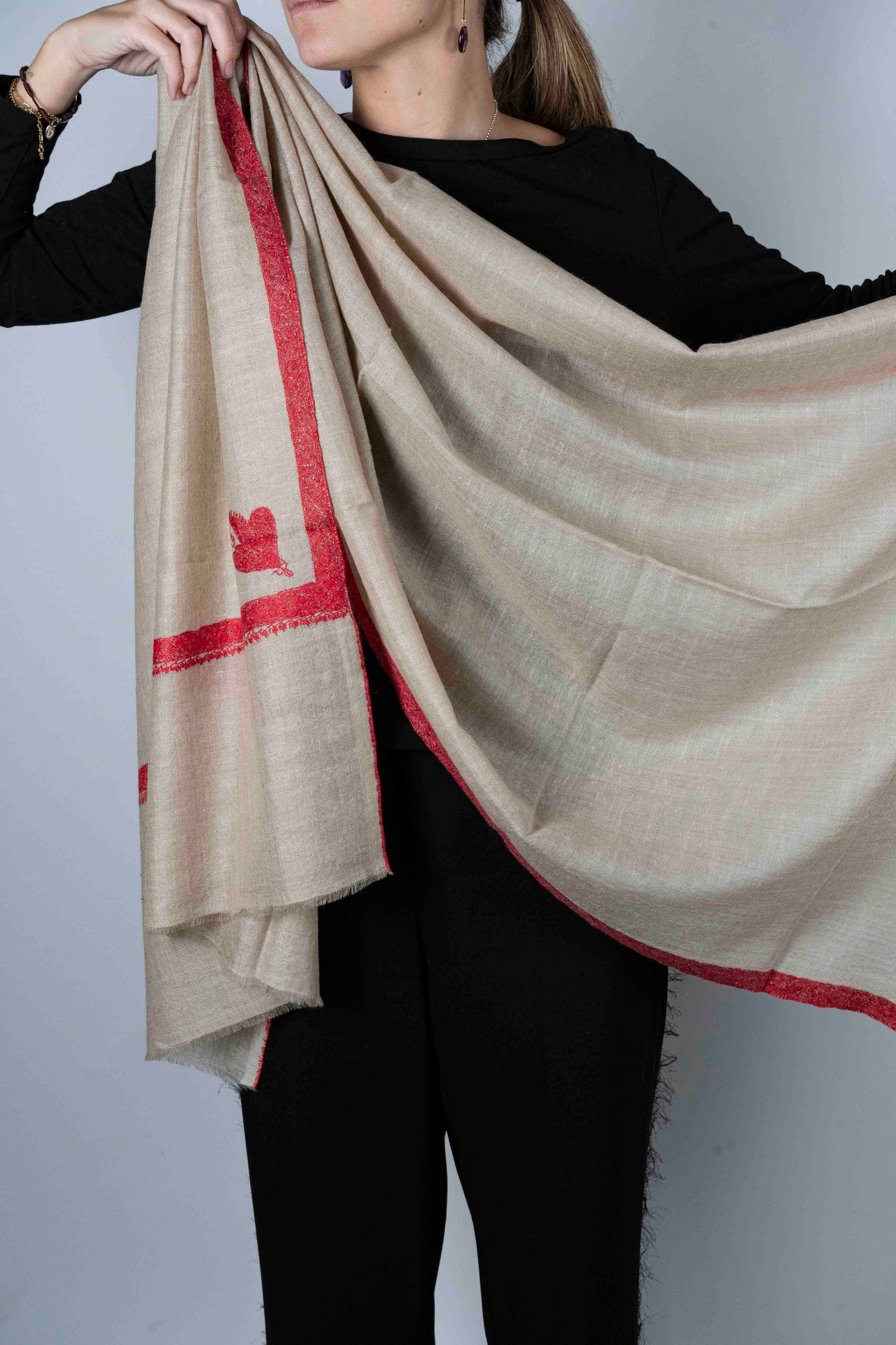 Pashmina Lisa Con Bordado