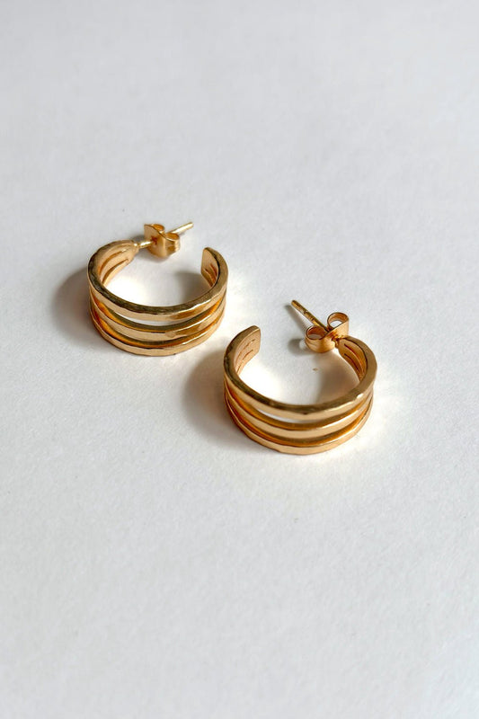 Pendientes Dorados Con Diseño De Tres Argollas Cristina Oria 