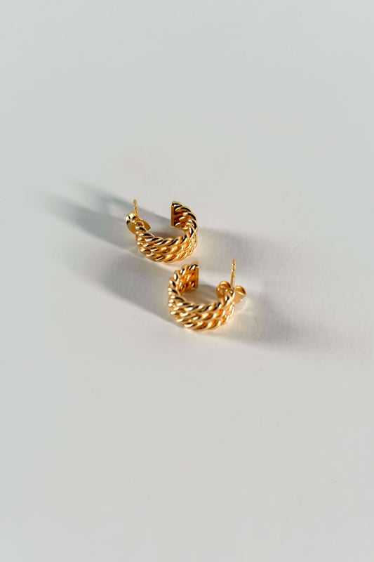 Pendientes Dorados Con Diseño De Triple Aros Espirales Cristina Oria
