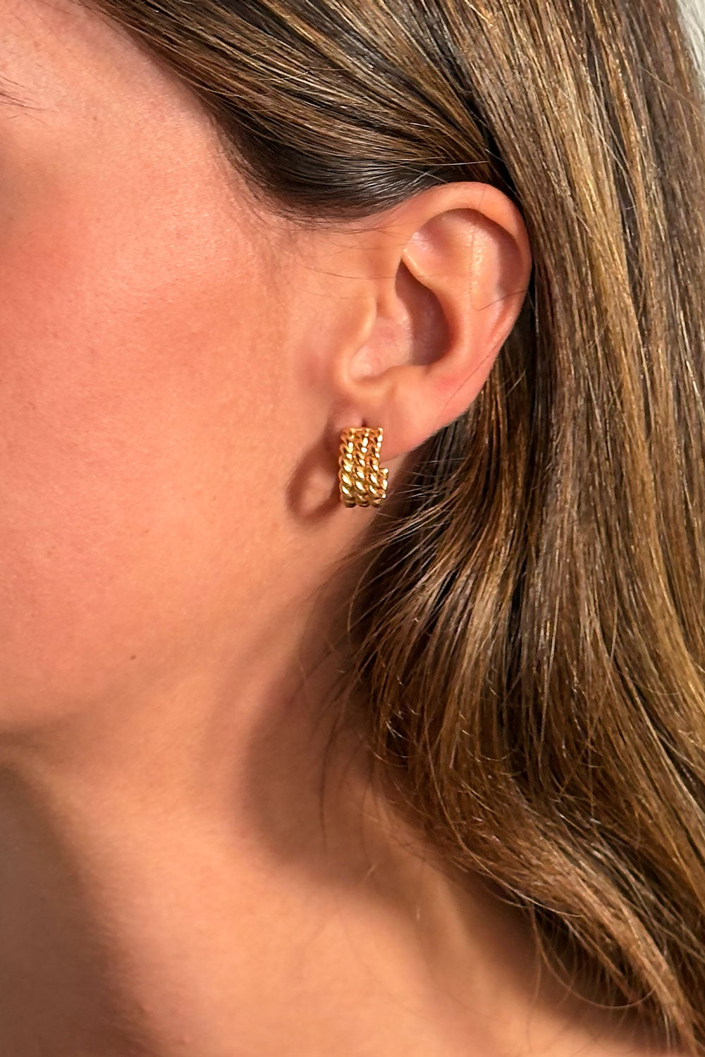 Detalles Pendientes Dorados Con Diseño De Triple Aros Espirales Cristina Oria
