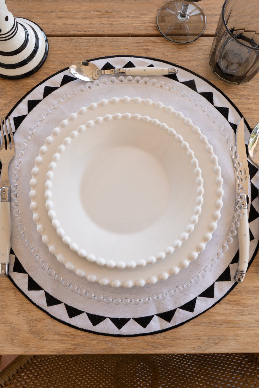 Vajilla Porcelana Blanca Diseño Bolitas Personas Vajillas