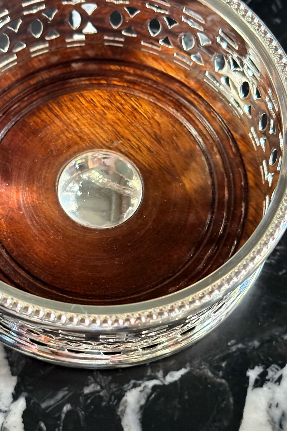 Madera Posa Botellas De Plata Co Cristina Oria