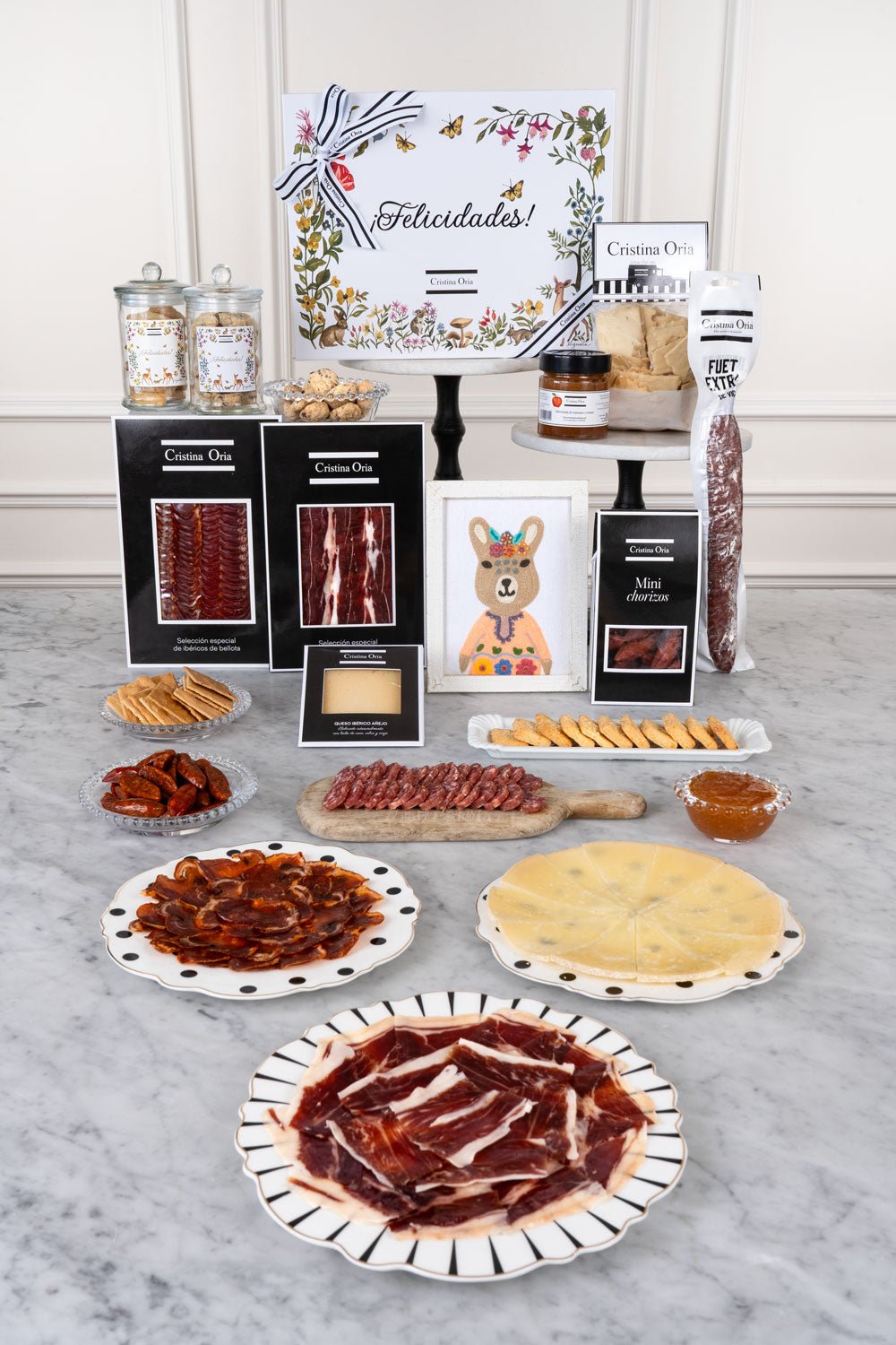 Caja Recién Mamá Homenaje Gastro & Cuadros Bordados Coneja Cristina Oria 