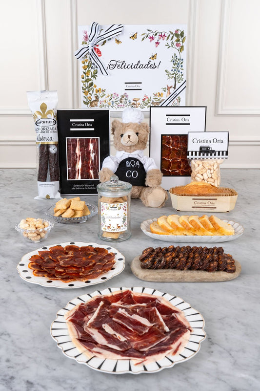 Caja Recién Mamá Picoteo & Oso Chef Co