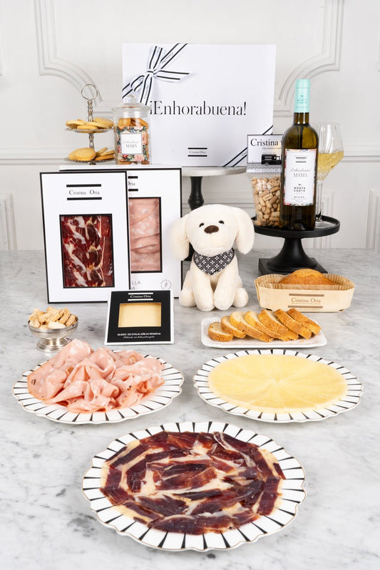 Caja Recién Mamá Gourmet & Peluche Perrito CO