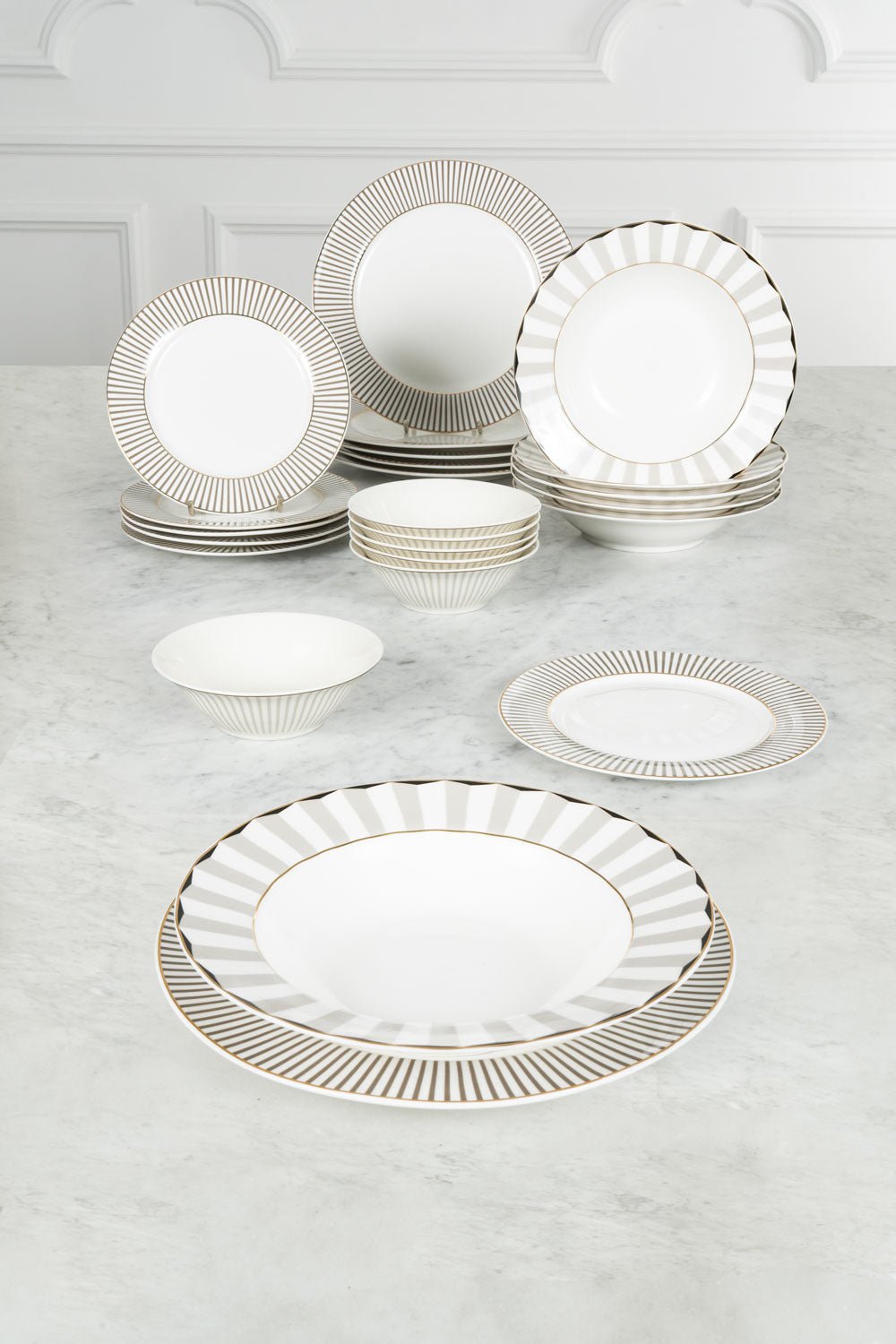 Vajilla Blanca Y Gris Con Cuencos 6 Personas Cristina Oria 