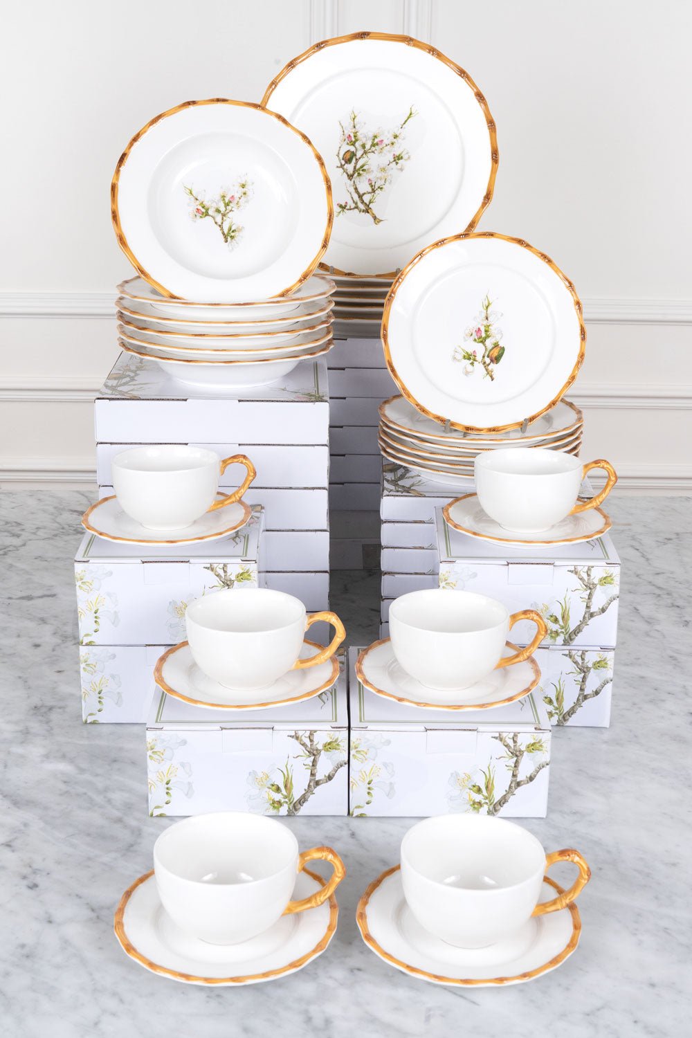 Vajilla Básica & Tazas Diseño Bambú & Flor Almendro 6 Personas Cristina Oria 