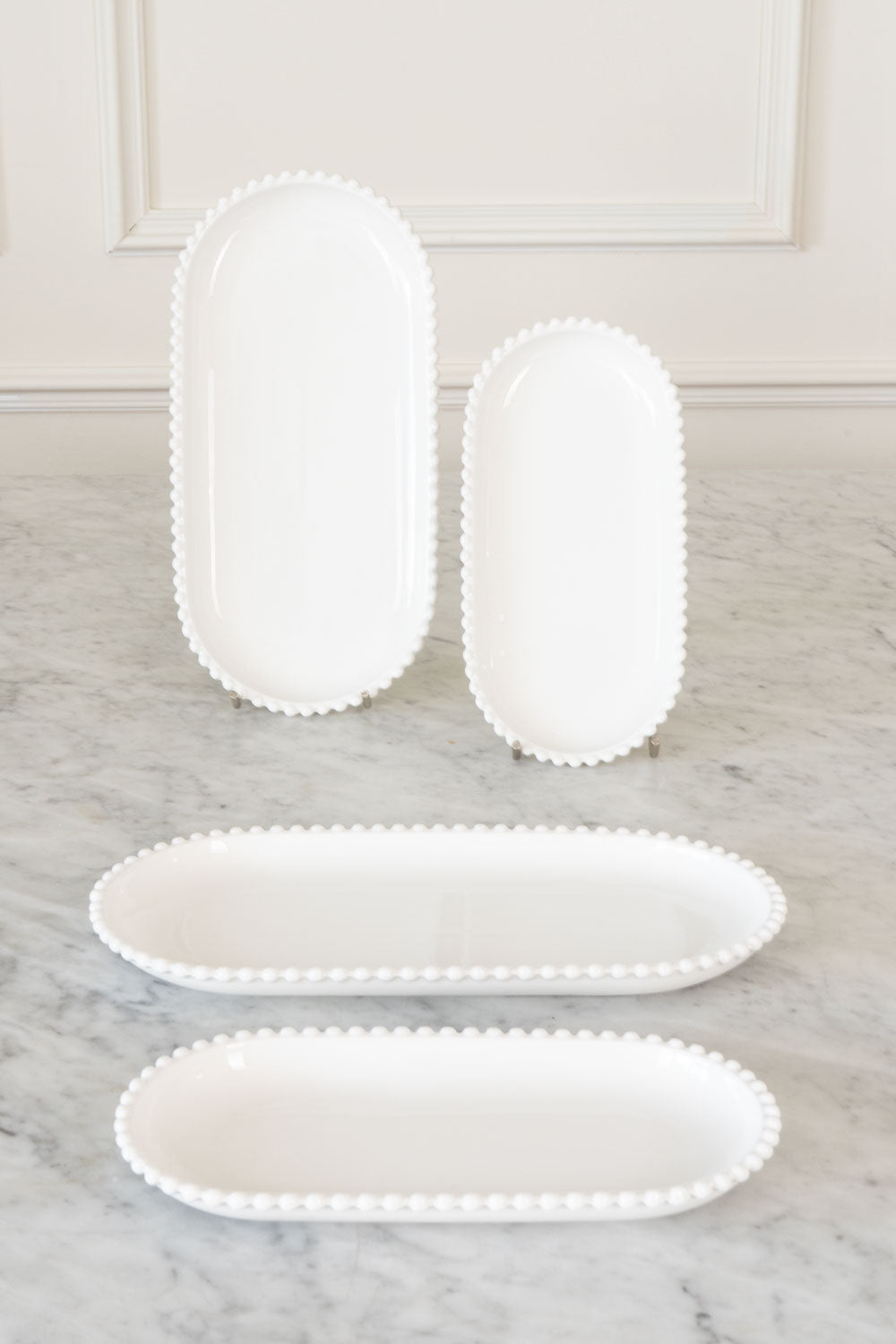 Vajilla De Porcelana Diseño Bolitas Cristina Oria