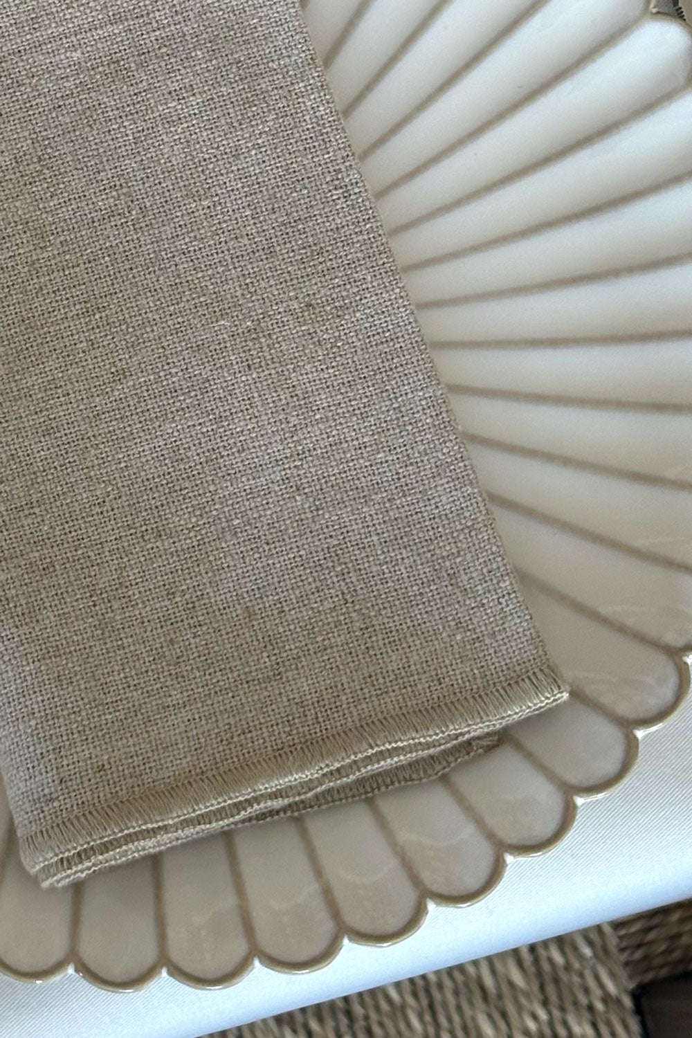 Detalle Servilleta De Lino Natural Cristina Oria 