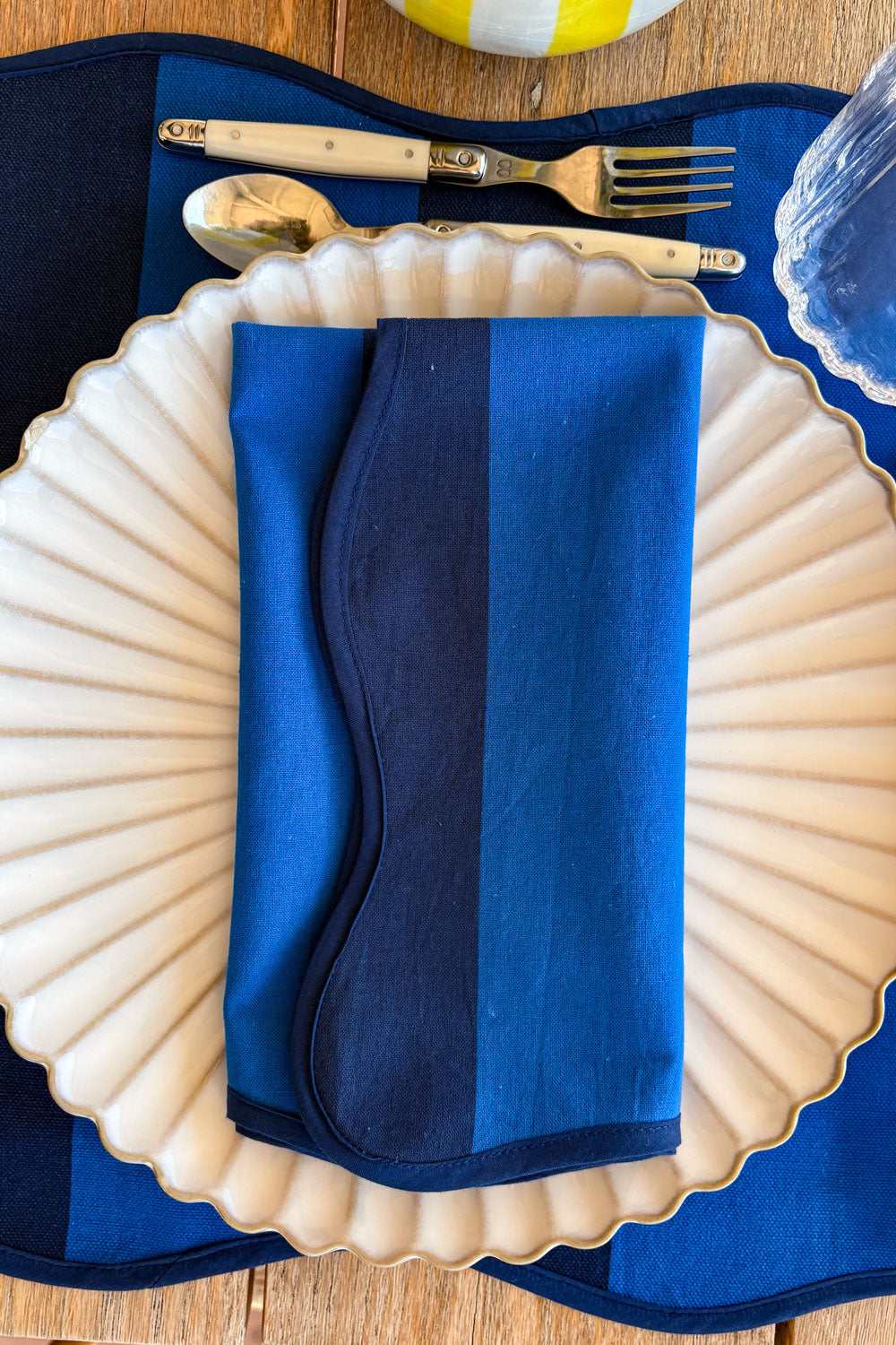 Detalles Servilleta Rayas Azul Oscuro & Azul Claro Cristina Oria
