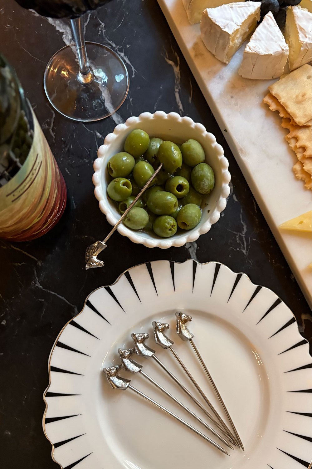 Detalle Composición Set De 6 Pinchos Con Diseño De Caballos Cristina Oria 