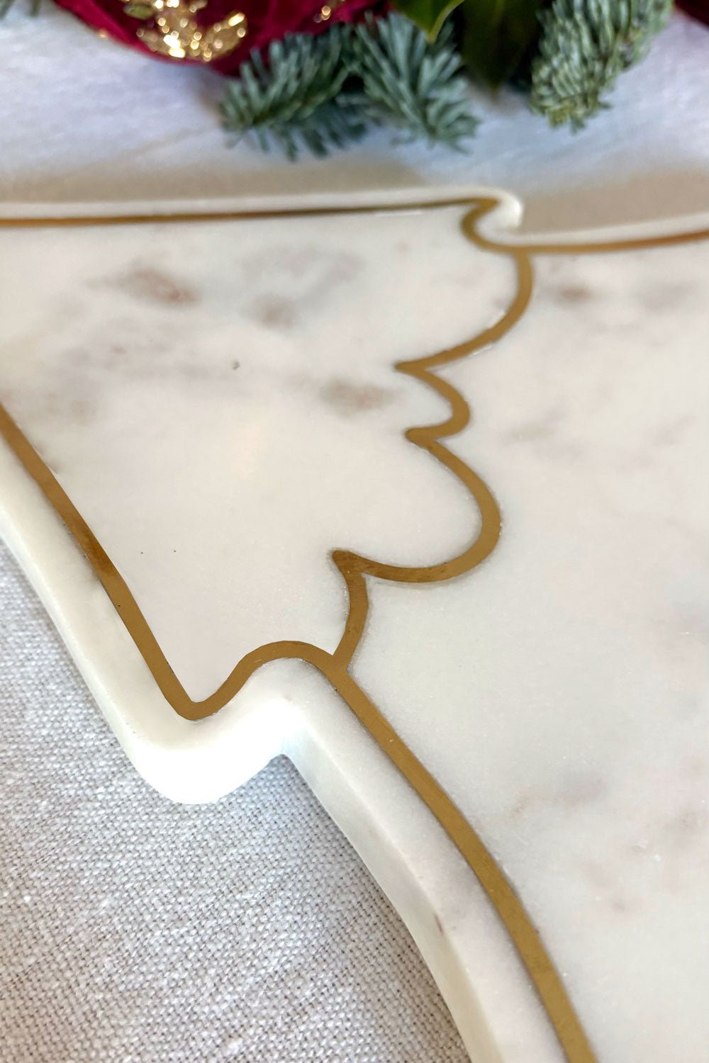 Detalle Tabla De Mármol Blanco Con Diseño De Árbol Cristina Oria