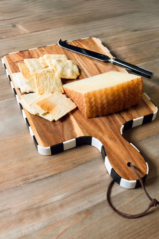 Tabla Rectangular De Acacia Con Borde De Resina Negro & Blanco