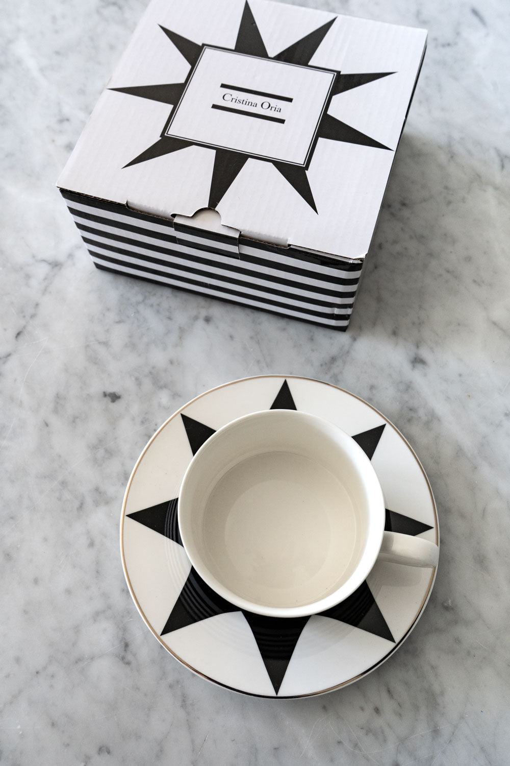 Taza Y Plato Circus Blanca Y Negra Vajillas Cristina Oria