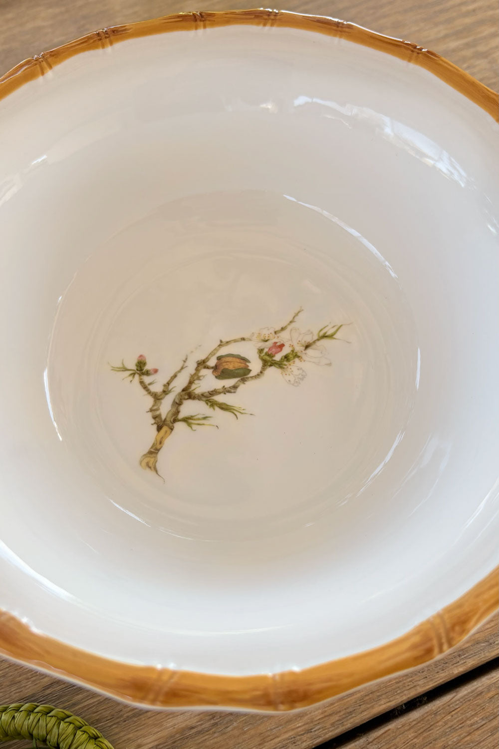 Detalle Flor Cuenco Diseño Bambú & Flor Almendro Cristina Oria 