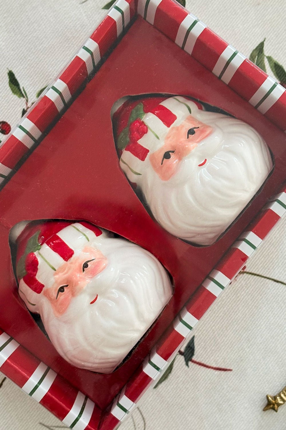 Salero Y Pimentero Con Diseño De Papá Noel