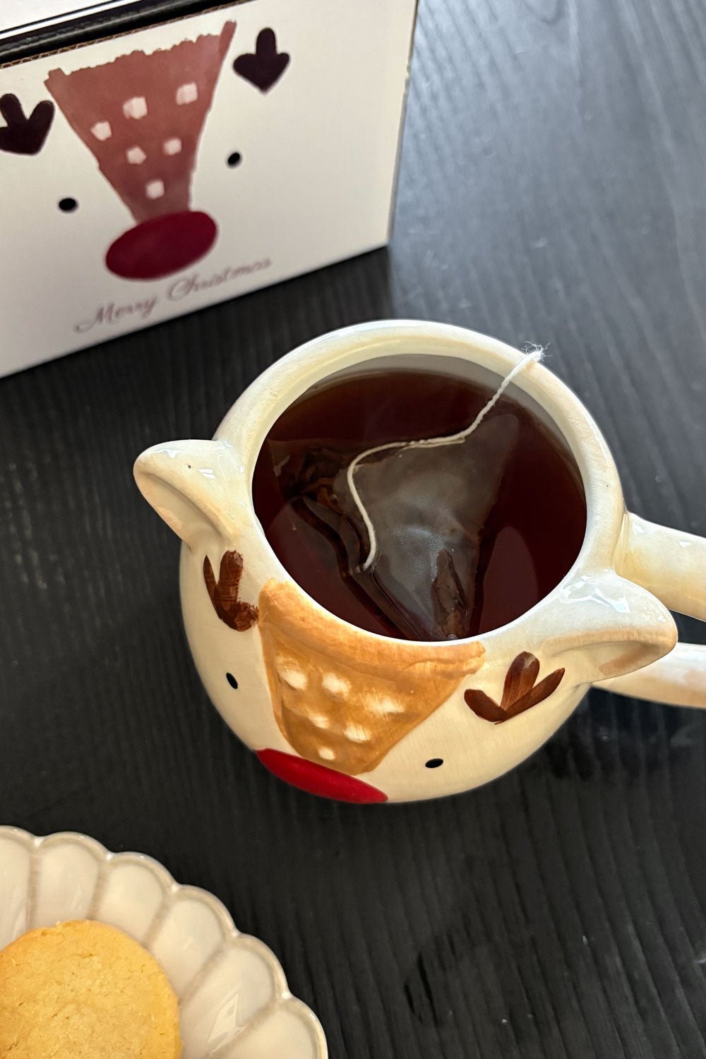 Detalle Interior Taza Con Diseño De Reno Navidad Cristina Oria 