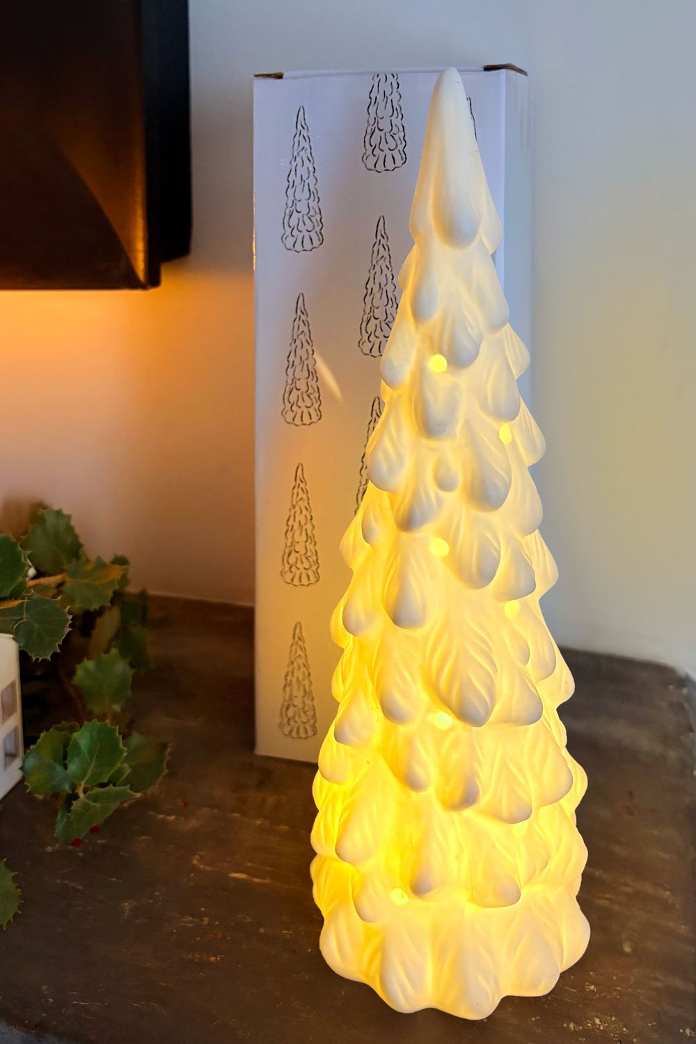 Árbol De Porcelana Con Luz Led Grande