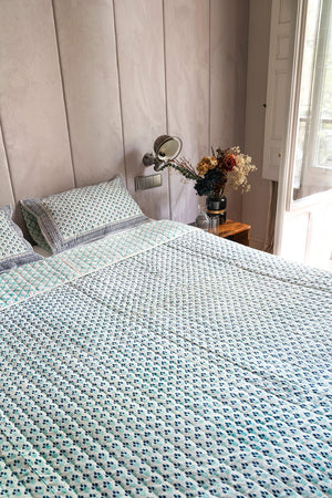 Steppdecke/Quilt Mira