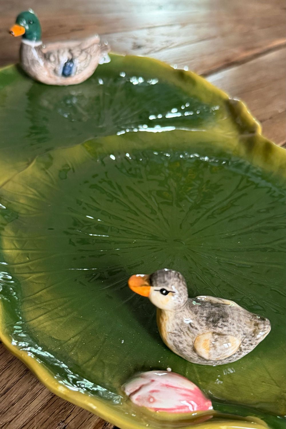 Dos Patos Bandeja Con Diseño Nenúfar Y Pato Cristina Oria