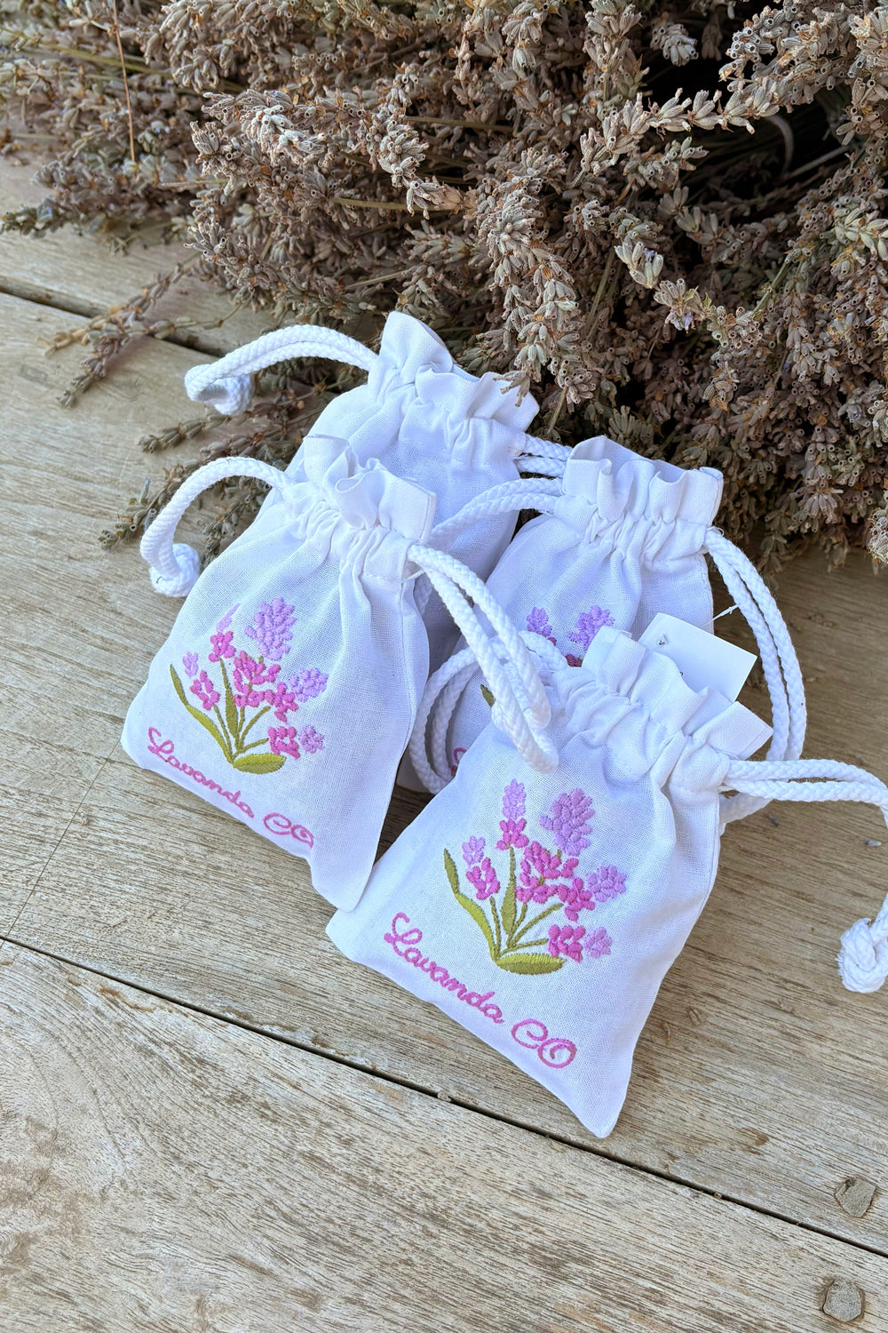 Detalle Lavanda Seca Armario Bolsa Con Aroma A Lavanda De Algodón Bordada Cristina Oria 