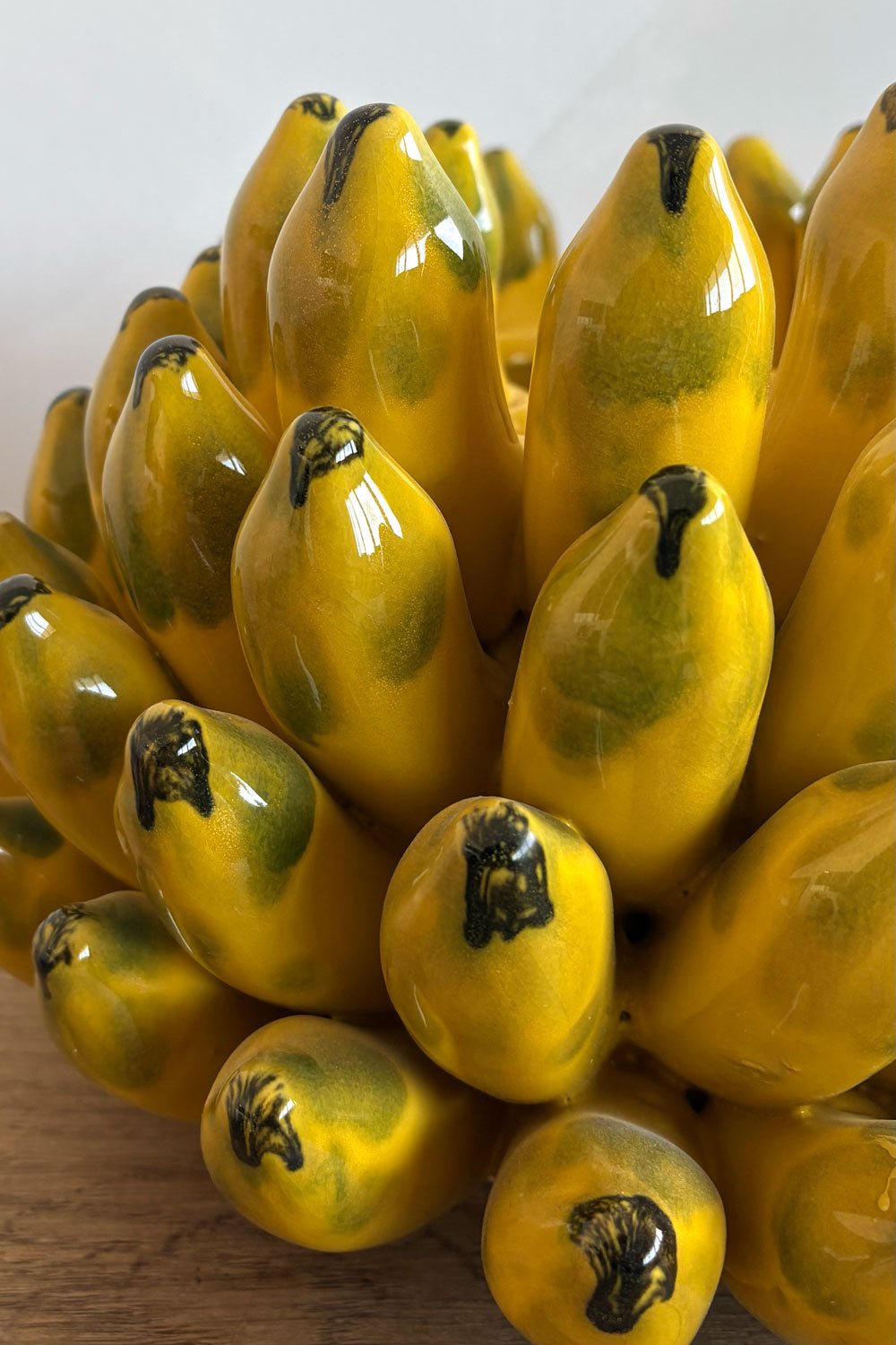 Detalle Textura Jarrón Con Diseño De Plátanos Grande Cristina Oria 